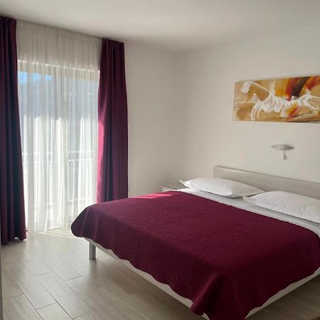 Apartman Tessa Вела-Лука Екстер'єр фото
