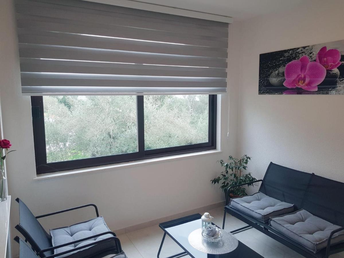 Apartman Tessa Вела-Лука Екстер'єр фото