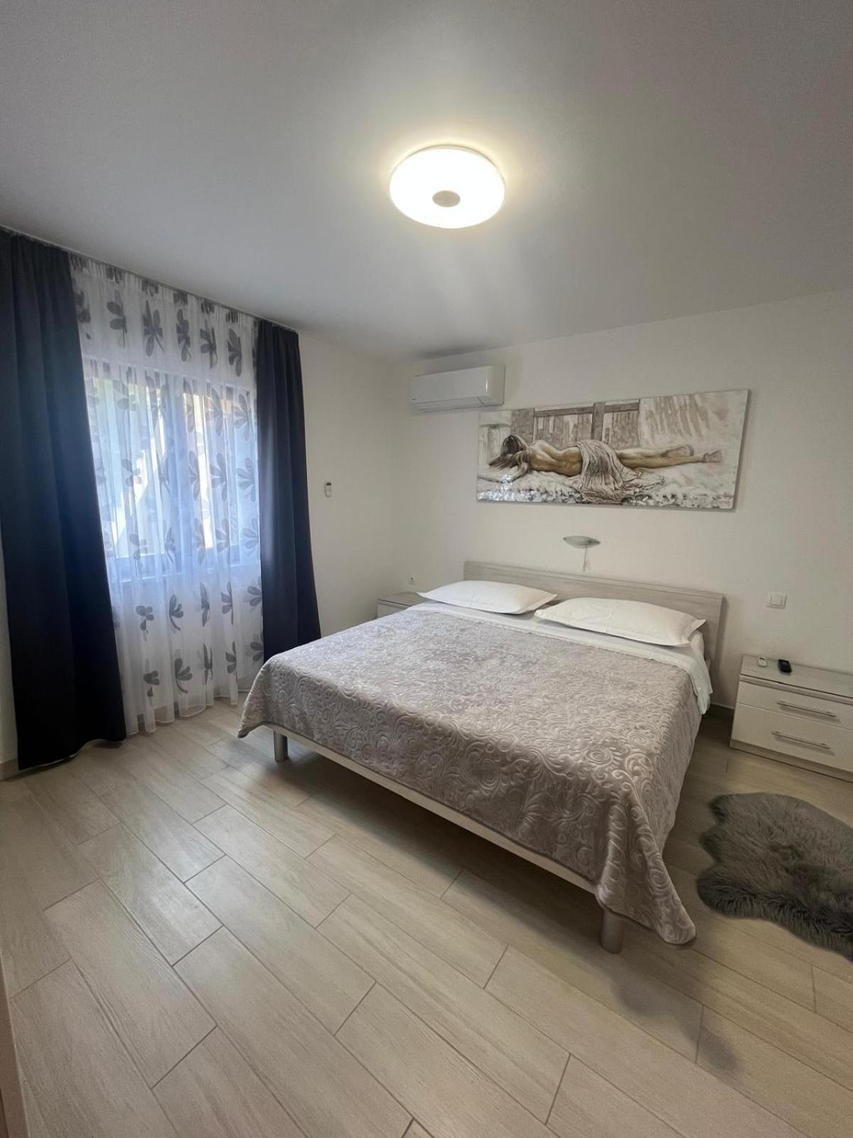 Apartman Tessa Вела-Лука Екстер'єр фото